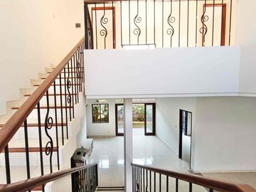 Di Jual Rumah Siap Huni Dekat Stasiun MRT dan Mall di Lebak Bulus
