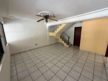 Renta $25,000.00 de Casa Grande en Arcos de Zapopan, Zapopan, Jalisco, México.
