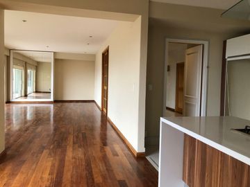VENDO AMPLIO DEPARTAMENTO EXCELENTE MANTENIMIENTO EN PALMETTO 32