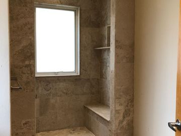 VENDO AMPLIO DEPARTAMENTO EXCELENTE MANTENIMIENTO EN PALMETTO 32