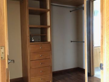 VENDO AMPLIO DEPARTAMENTO EXCELENTE MANTENIMIENTO EN PALMETTO 32