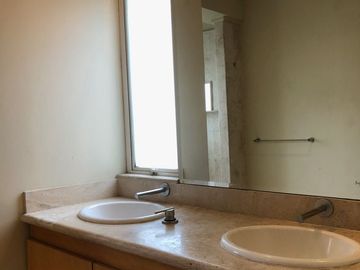 VENDO AMPLIO DEPARTAMENTO EXCELENTE MANTENIMIENTO EN PALMETTO 32