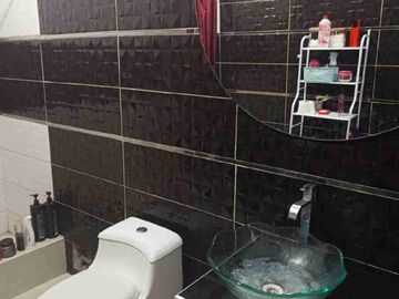 🏡 CASA DE 2 PISOS EN VENTA – SAN MARTÍN DE PORRES