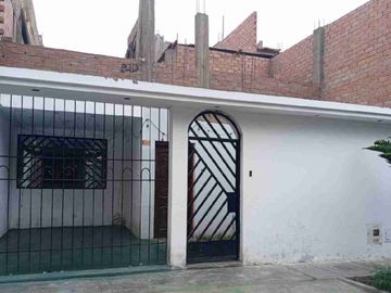 🏡 CASA DE 2 PISOS EN VENTA – SAN MARTÍN DE PORRES
