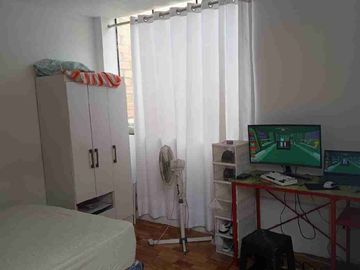 🏡 CASA DE 2 PISOS EN VENTA – SAN MARTÍN DE PORRES