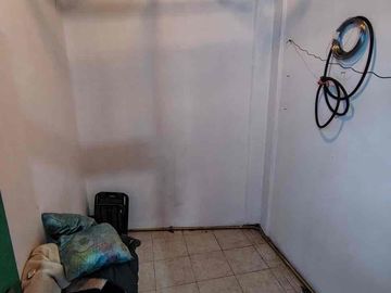 SE RENTA O SE TRASPASA. IDEAL PARA RESTAURANTE. UBICADO EN PLAZA COMERCIAL