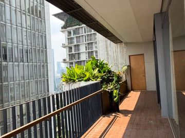 Disewakan Apartemen Senopati Suites 3 Bedroom Direct Owner Ready to Movein
