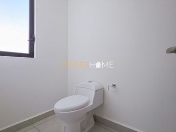 Casa en venta para personalizar en Kova, Zákia