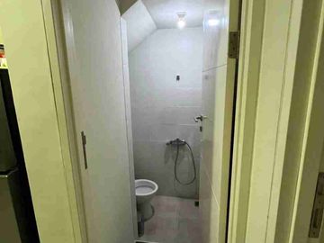 Free Furnish & Elektronik Rumah Citraland Northwest lake 2 lantai