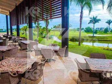 DEPARTAMENTO EN VENTA EN PARAÍSO COUNTRY CLUB EN PLANTA BAJA, EMILIANO ZAPATA, MORELOS EN $6,100.000.00 MXN.