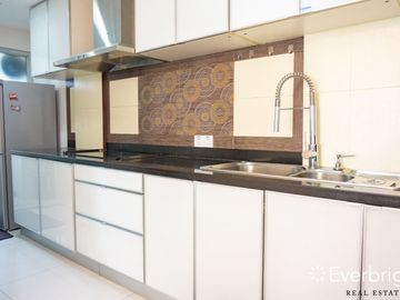 Kensington Place | Two Bedroom 2BR Condo Unit For Rent - #0413