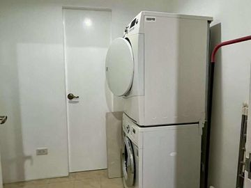 For Lease! 2 Bedroom + 2 Toilet & Bath at Bellagio, Taguig City
