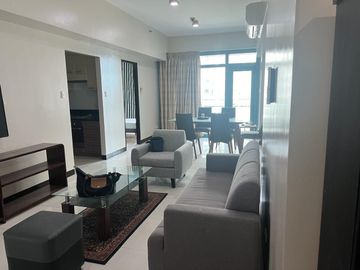 For Lease! 2 Bedroom + 2 Toilet & Bath at 8 Forbestown Road, Taguig City