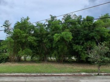 Own This Elegant 4 Bedroom Home in Solen Residences, Sta. Rosa Laguna - R1653
