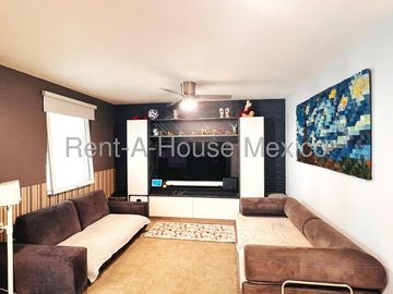 VENTA - Sonterra. Casa con amenidades, 2 recámaras, área de TV