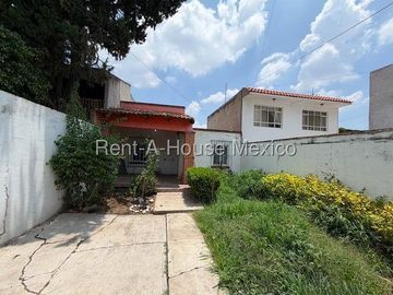 Desarrollo San Pablo. VENTA - Casa de una planta con 2 recámaras