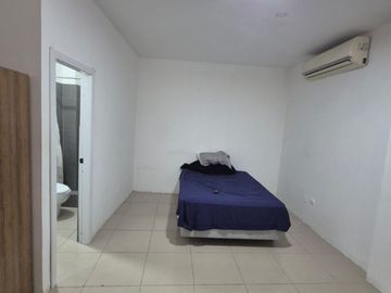 Departamento en Alquiler en Miraflores,  Planta Baja, 1 Habitación, 1 Baño, Norte de Guayaquil