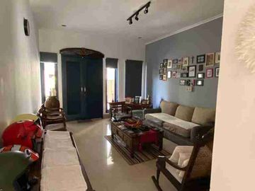 rumah 2 lantai siap huni cilandak