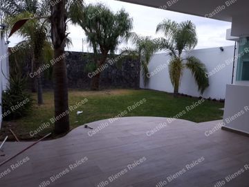 LA CAMPIÑA DEL BOSQUE