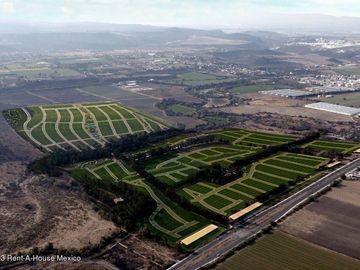 Huimilpan Terreno Residencial de 180 m² en Desarrollo Rodeado de Naturaleza SGU2372
