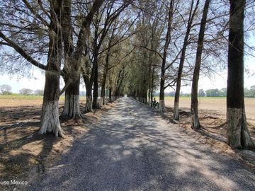 Huimilpan Terreno Residencial de 180 m² en Desarrollo Rodeado de Naturaleza SGU2372