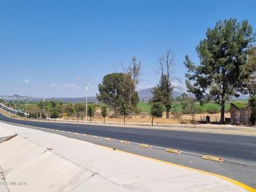 Huimilpan Terreno Residencial de 180 m² en Desarrollo Rodeado de Naturaleza SGU2372
