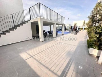 RENTA - Zibatá. Casa con roof garden, estudio, 3 recámaras, sala de TV