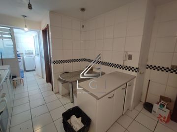 Santa Maria de Manquehue 4 Dormitorios 4 Baños Con 2 Estac. y 1 Bodega.