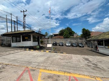 Dijual tanah dan bangunan bogor, jl Raya Citeureup KM Gunung Putri, Bogor, jawa barat