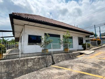 Dijual tanah dan bangunan bogor, jl Raya Citeureup KM Gunung Putri, Bogor, jawa barat