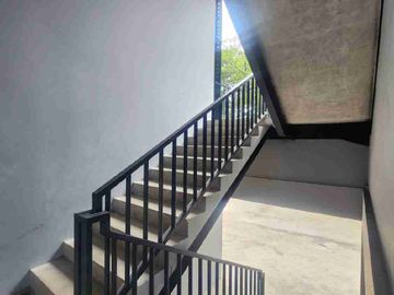 Dijual Gedung Cocok Untuk Ruang Usaha Di Pejaten Barat Jakarta Selatan