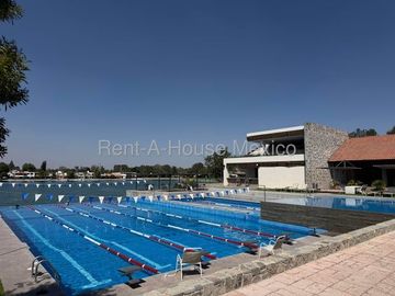 San Gil San Juan del Río. VENTA - Terreno habitacional de 742 metros con amenidades