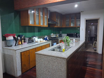 3BR with 2 Parking Fully Furnished Townhouse FOR LEASE at Valle 5, Pasig City