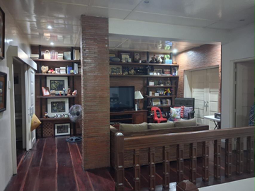 3BR with 2 Parking Fully Furnished Townhouse FOR LEASE at Valle 5, Pasig City