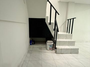 P LK Dijual Cepat Rumah 6X15 Siap Huni di Cengkareng Indah