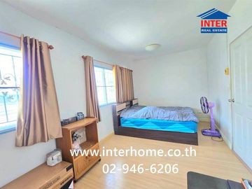 Two-story townhome, 17.4 sq.wah, Pruksa 59/1 Sukhumvit-Bang Pu Village, near BTS Keha Samut Prakan, Soi Tesaban Bang Pu 59, Sukhumvit Road, Mueang Sam