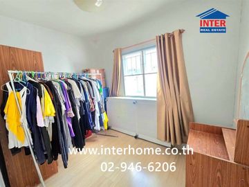 Two-story townhome, 17.4 sq.wah, Pruksa 59/1 Sukhumvit-Bang Pu Village, near BTS Keha Samut Prakan, Soi Tesaban Bang Pu 59, Sukhumvit Road, Mueang Sam