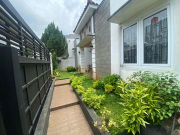 Dijual Cepat! Rumah Mewah Asri & Strategis di Cibubur (Dekat LRT & Transyogi)