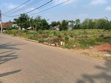 Jual Tanah Termurah di Cisauk - SHM - 100Jtan - Pinggir Jalan Strategis  Dekat Stasiun Jatake - 10 menit Tol Legok