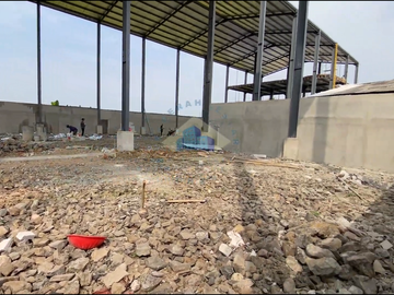 Gudang di Jl raya Legok - Parung panjang, Tangerang, Banten