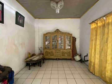 Rumah Pinggir Jalan Cocok untuk usaha dan Kost