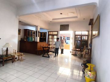 Rumah Luas 2 Lantai Sawojajar Kota Malang 2M an Furnished dan Interior Kayu Jati