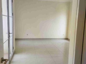 Dijual Rumah Siap.Huni Cluster Alicante Gading Serpong