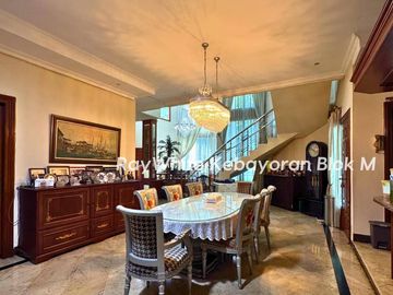 Rumah di Town House area Simprug, Kebayoran Lama Jakarta Selatan