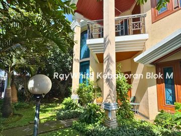 Rumah di Town House area Simprug, Kebayoran Lama Jakarta Selatan