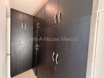 RENTA. Casa con amenidades y 3 recámaras - El Mirador
