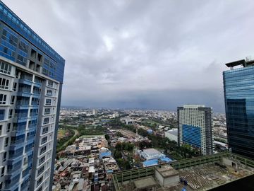 DIJUAL APARTEMEN PODOMORO SIAP HUNI DAERAH INTI KOTA