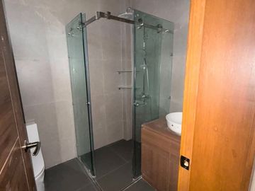 UPSCALE 4-BEDROOM HOME FOR SALE | Solen Residences, Greenfield, Santa Rosa, Laguna