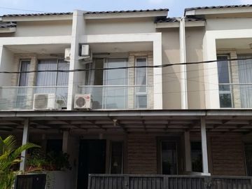 Disewakan Rumah Dalam Perumahan Galaxy Residences