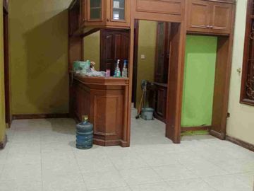 Jual Rumah 2 Lantai Di MT haryono, balikpapan